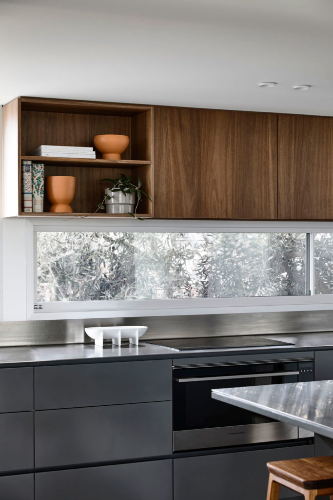 Pool House by Zen Architects