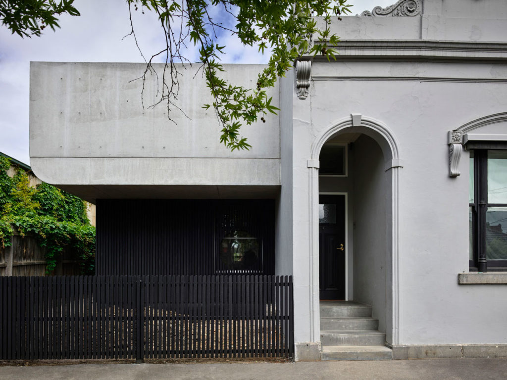 Pool House by Zen Architects