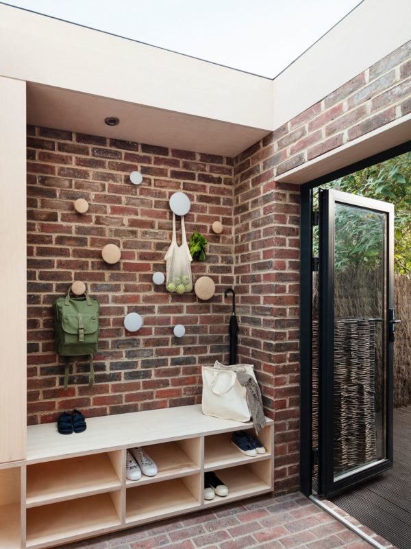 XXS // Portico by Brosh Architects