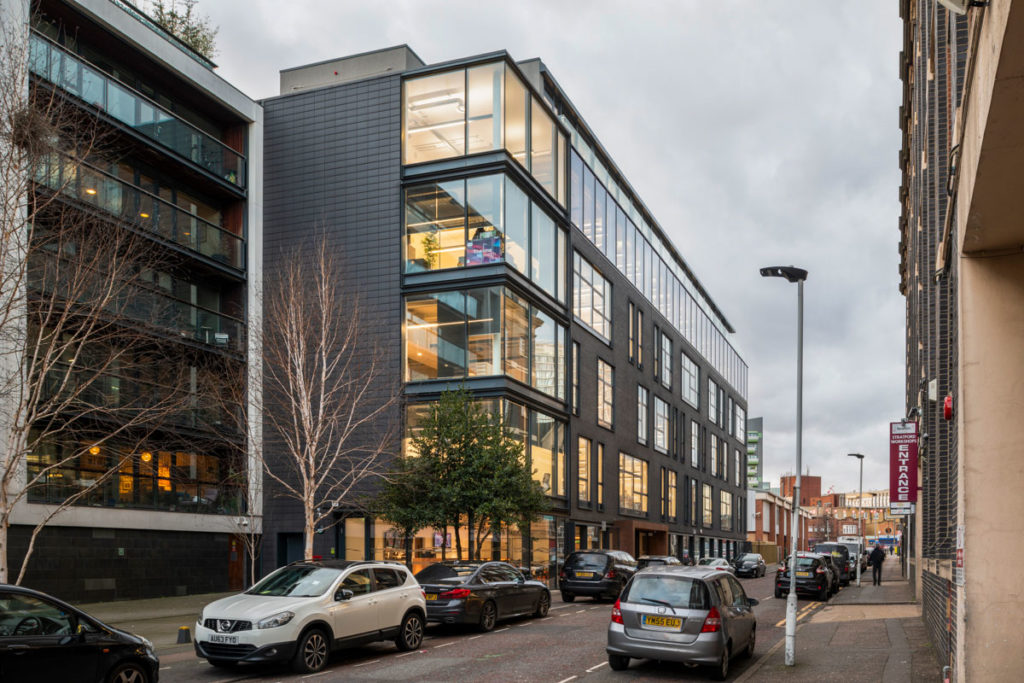 us&co, London co-working office by Stamos Yeoh Architects