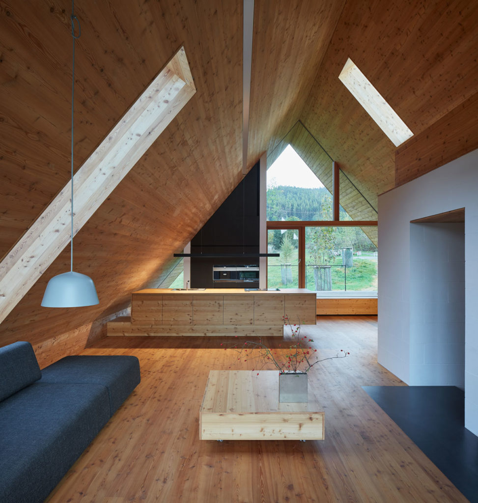 Weekend House in Beskydy by Pavel Míček Architects