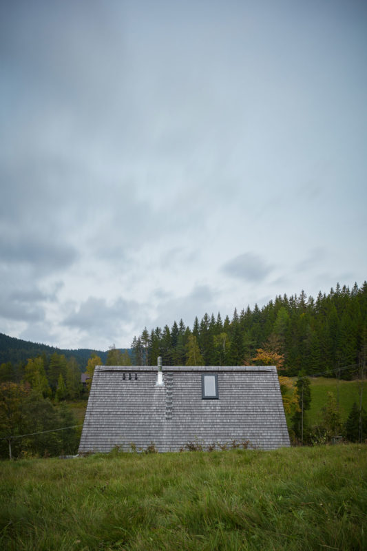 Weekend House in Beskydy by Pavel Míček Architects