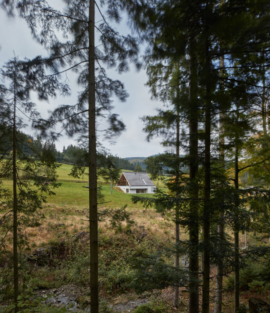 Weekend House in Beskydy by Pavel Míček Architects