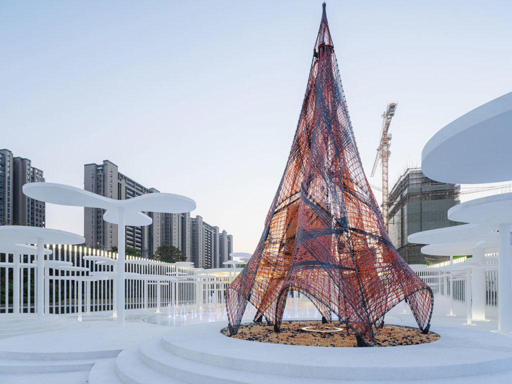 White Upland Sales Center by Wutopia Lab