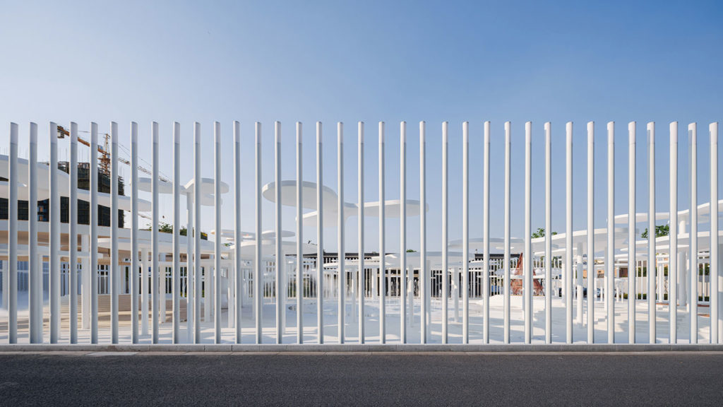 White Upland Sales Center by Wutopia Lab
