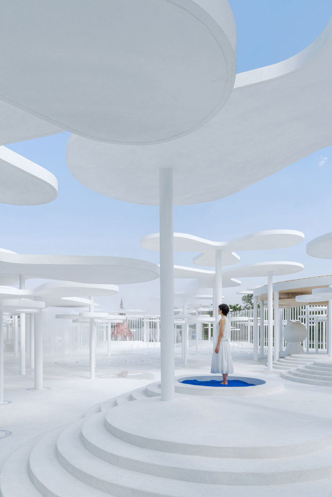 White Upland Sales Center by Wutopia Lab