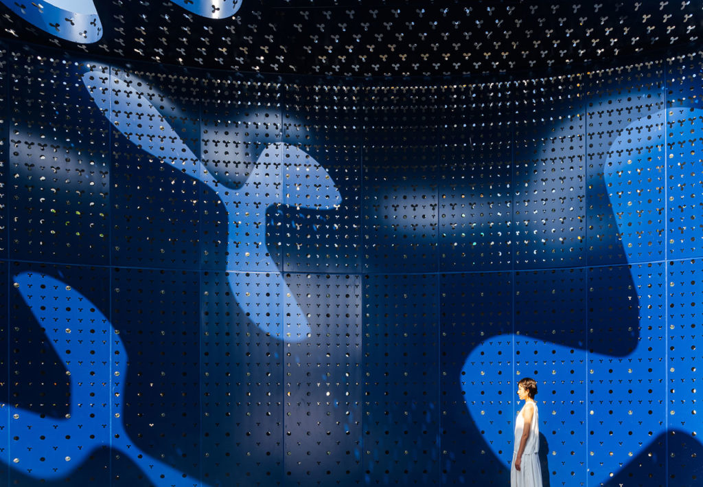 White Upland Sales Center by Wutopia Lab