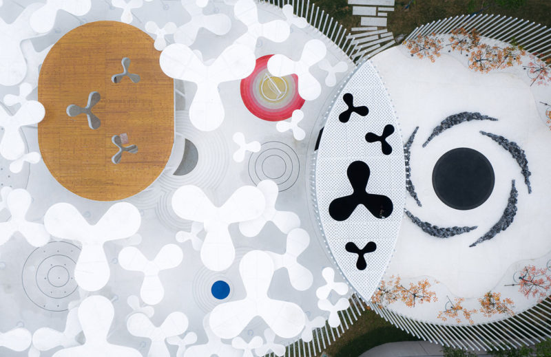 White Upland Sales Center by Wutopia Lab