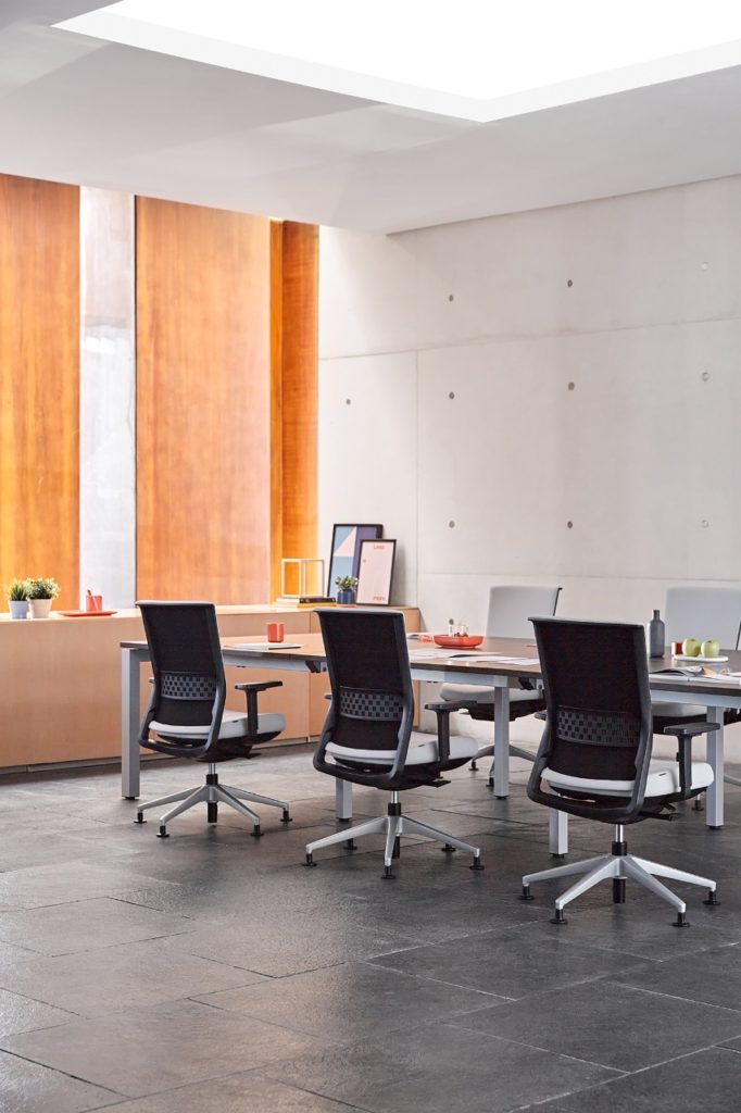 From Plastic Bottles to Professional Chairs for Remote Working