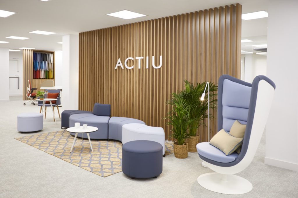 From Plastic Bottles to Professional Chairs for Remote Working