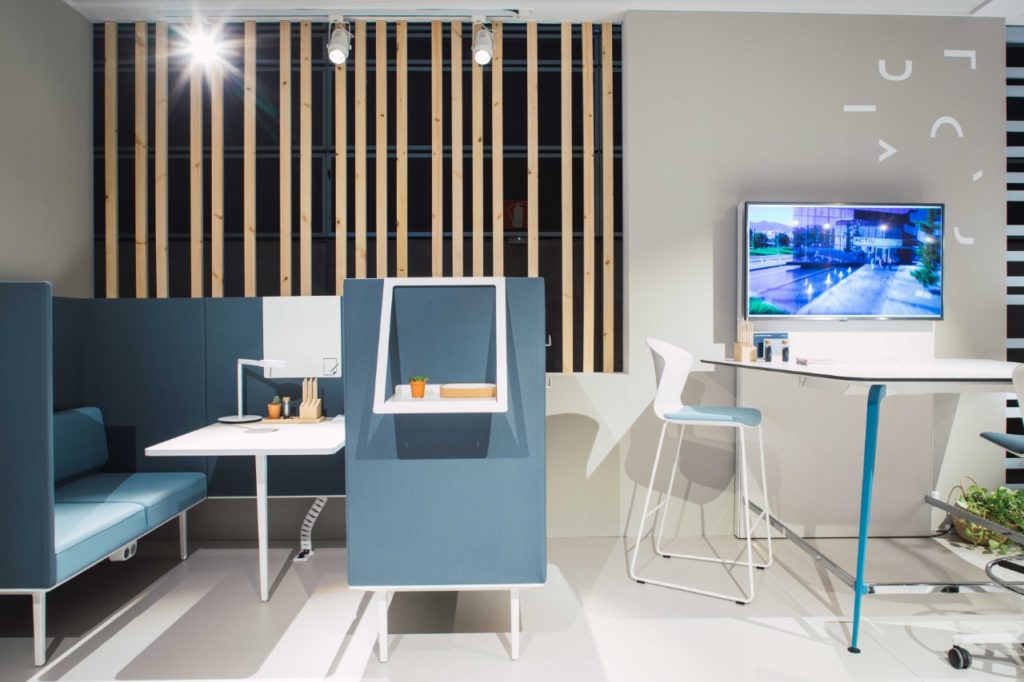 From Plastic Bottles to Professional Chairs for Remote Working