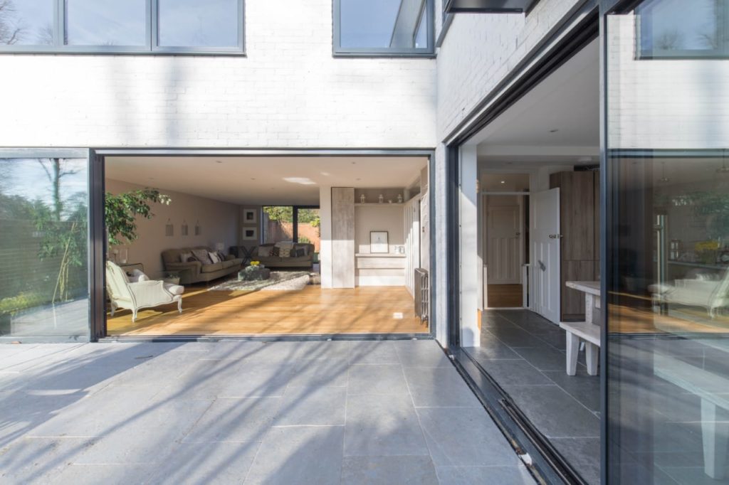 Manor House, a series of walled courtyard gardens by Alter & Company