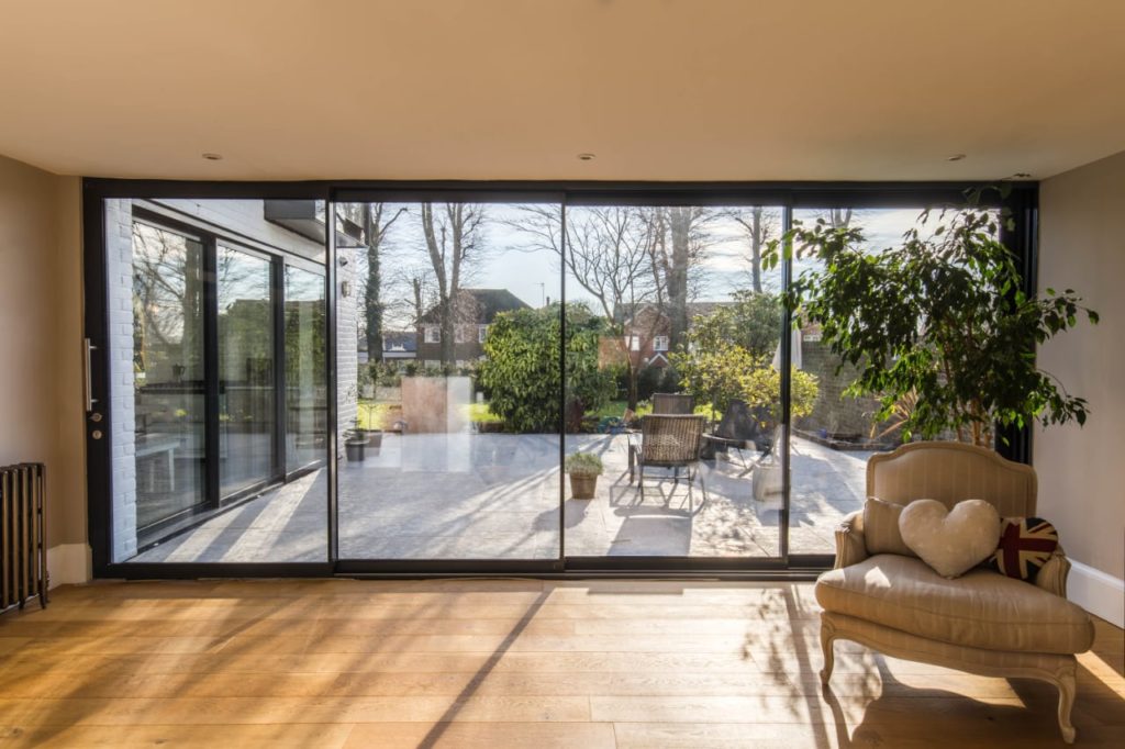 Manor House, a series of walled courtyard gardens by Alter & Company