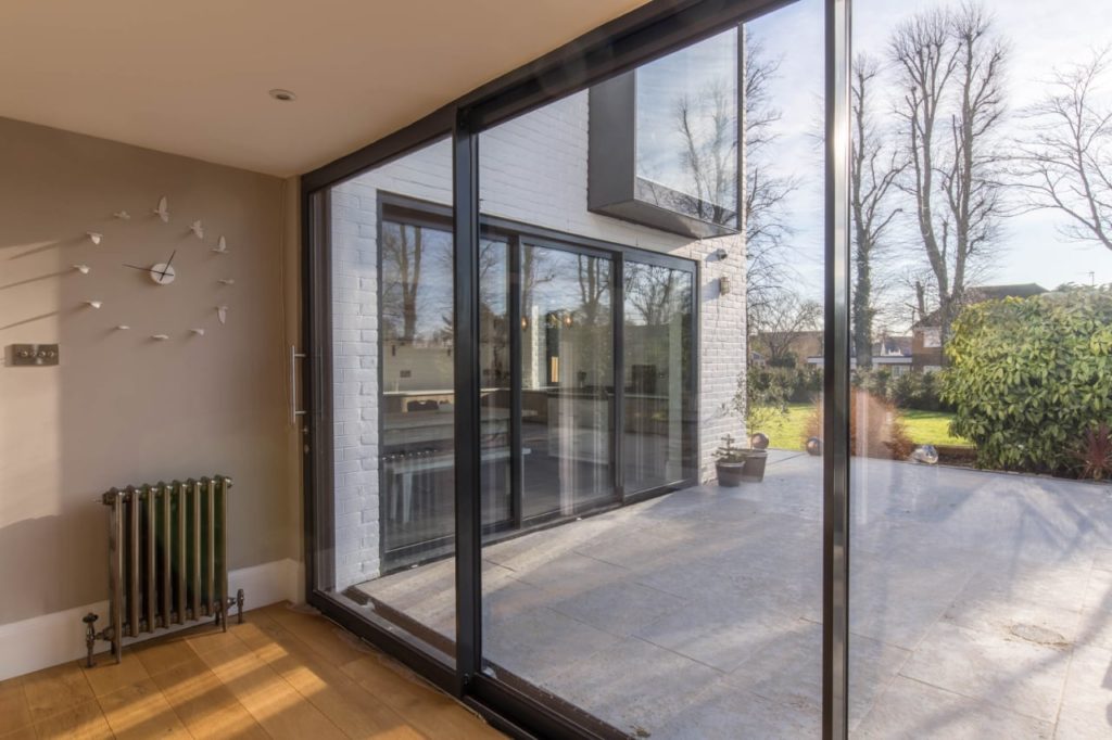 Manor House, a series of walled courtyard gardens by Alter & Company