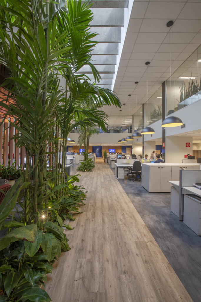 Construtora Barbosa Mello’s new headquarters by Vazio S/A