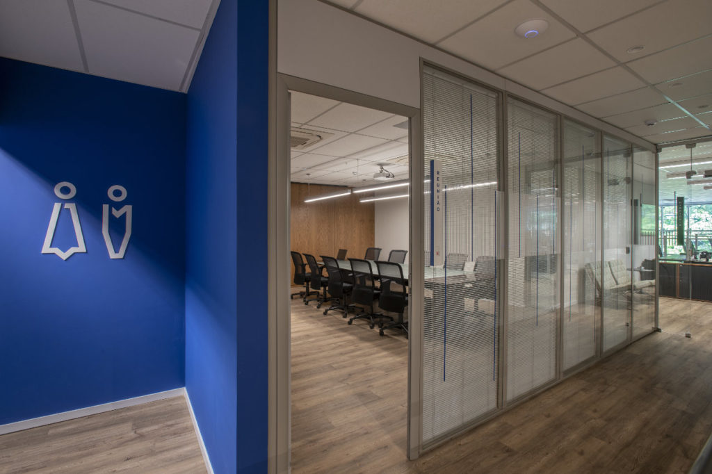 Construtora Barbosa Mello’s new headquarters by Vazio S/A