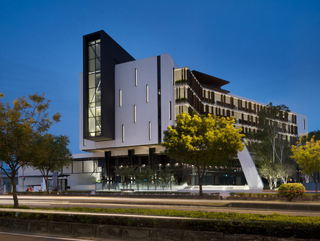 Biosphere, a Modern Luxury Green Work