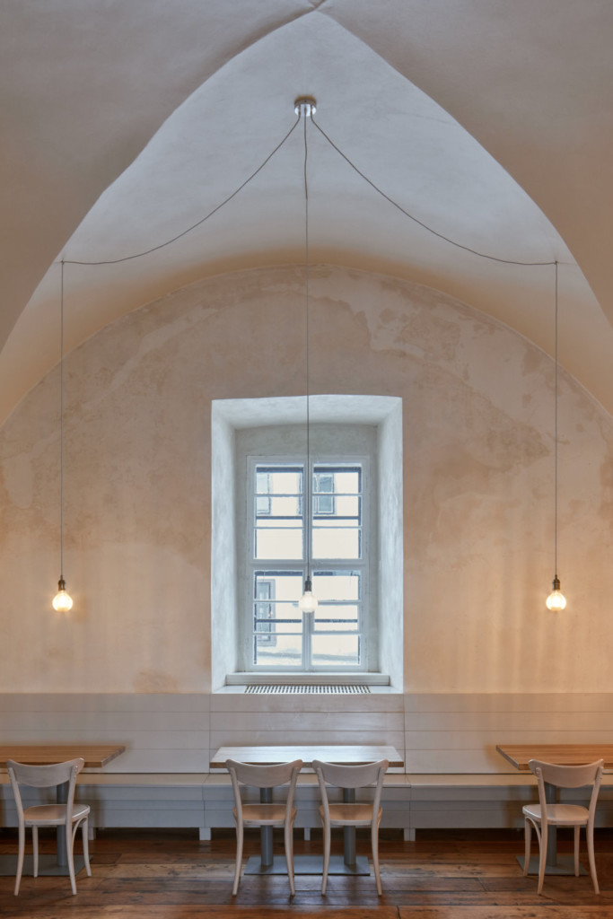 Baroque Restaurant - Three Roses by ADR