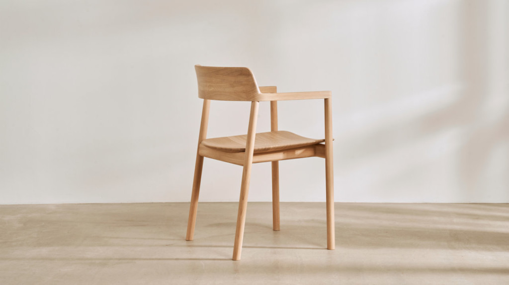 Foster + Partners has launched a new range of chairs to complement its existing OVO furniture collection for Benchmark