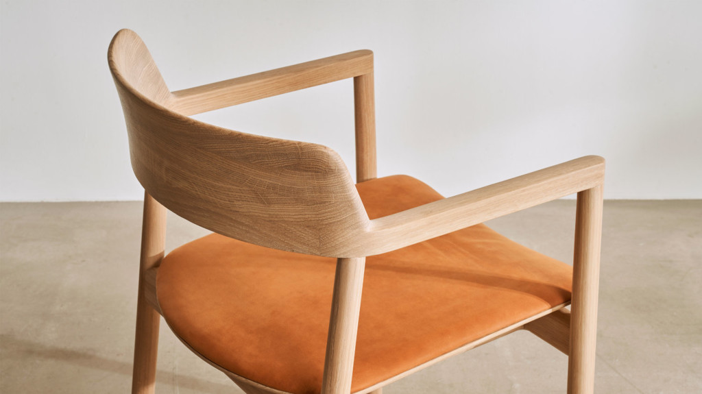 Foster + Partners has launched a new range of chairs to complement its existing OVO furniture collection for Benchmark