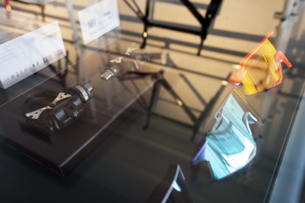 Embassy Cycling by GSB-N Studio