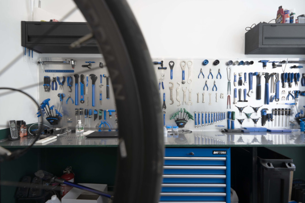 Embassy Cycling by GSB-N Studio