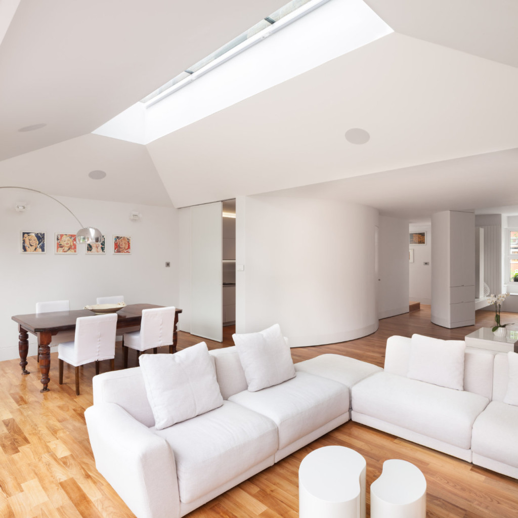 The Boat & Pavilion - House for a family of sailors