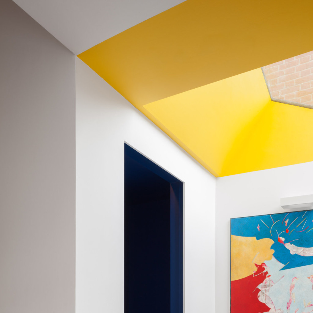 The Boat & Pavilion - House for a family of sailors