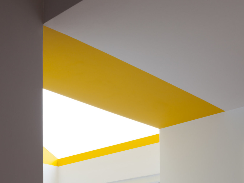 The Boat & Pavilion - House for a family of sailors