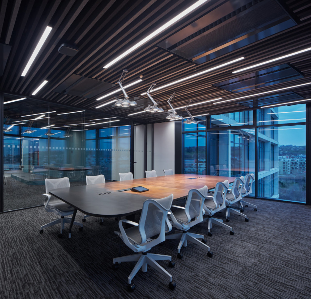 LIVESPORT – offices like a machine driven by pilots