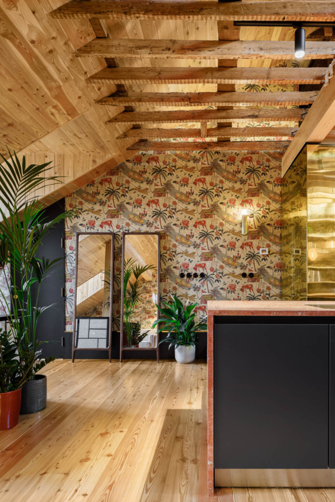 Rehabilitation of an attic in a building dated 1906