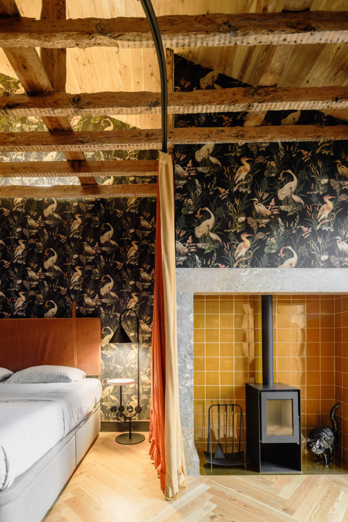 Rehabilitation of an attic in a building dated 1906