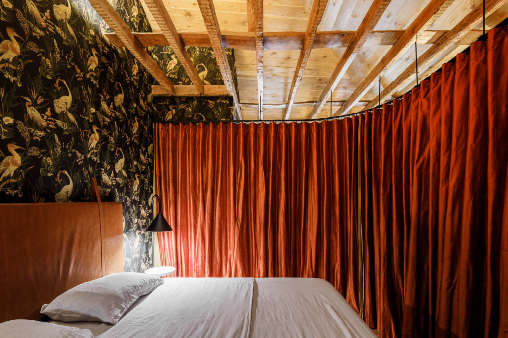 Rehabilitation of an attic in a building dated 1906