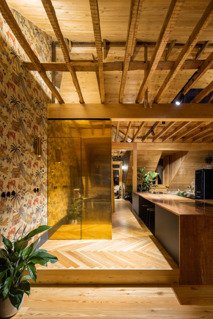 Rehabilitation of an attic in a building dated 1906