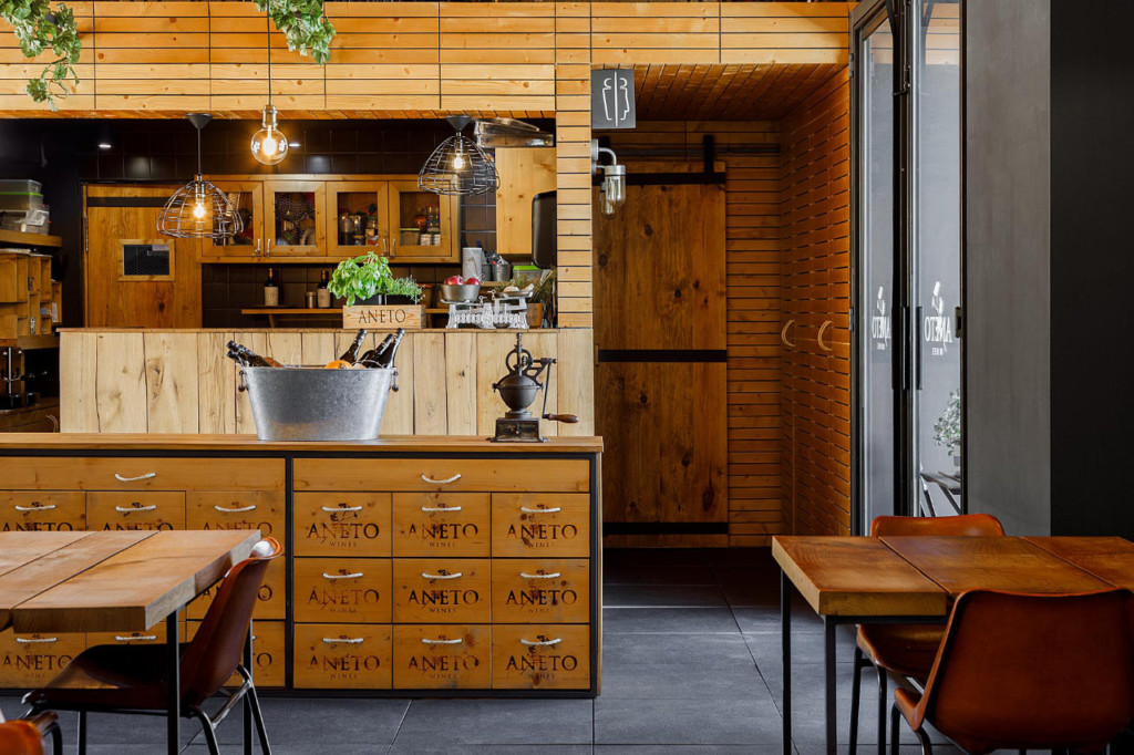 Aneto & Table Restaurante