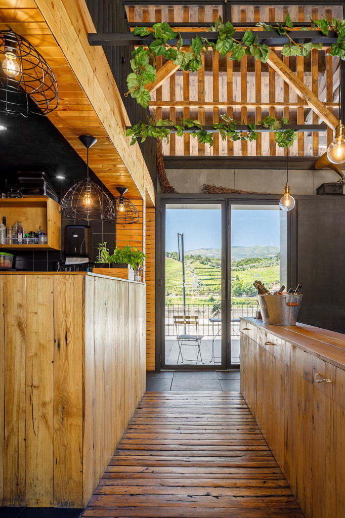 Aneto & Table Restaurante