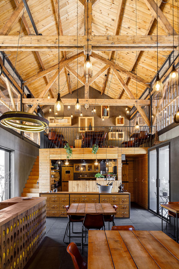 Aneto & Table Restaurante