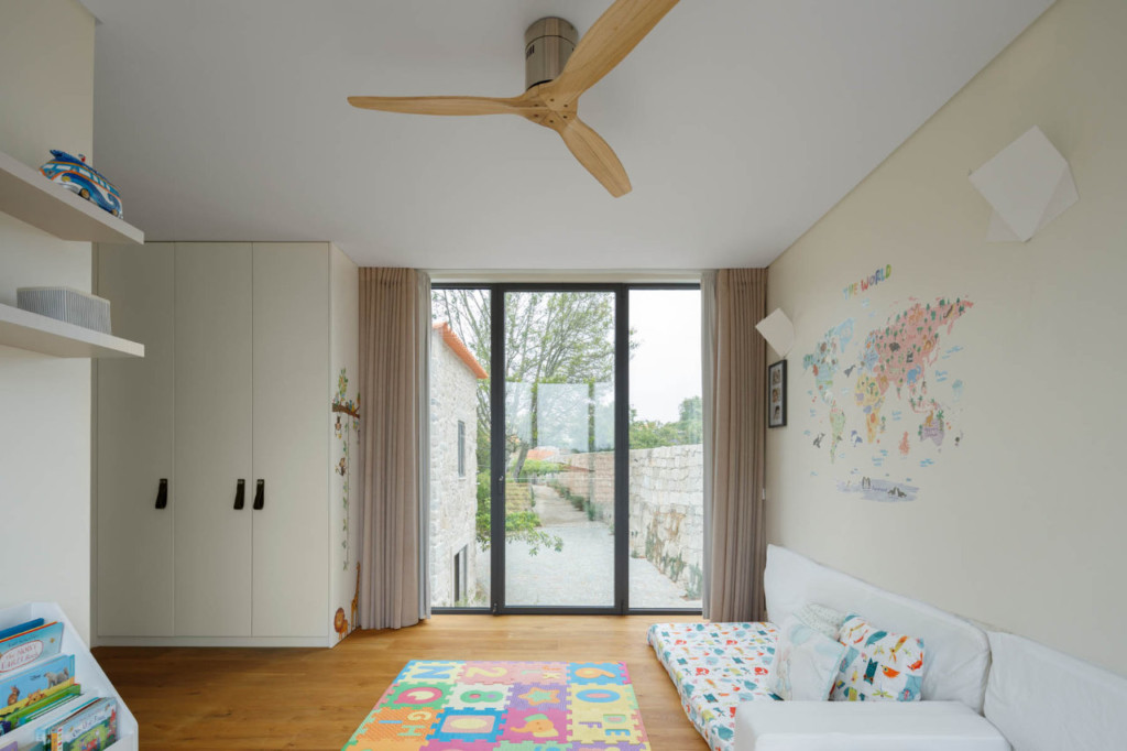 Casa da Calçada - a rehabilitation with history