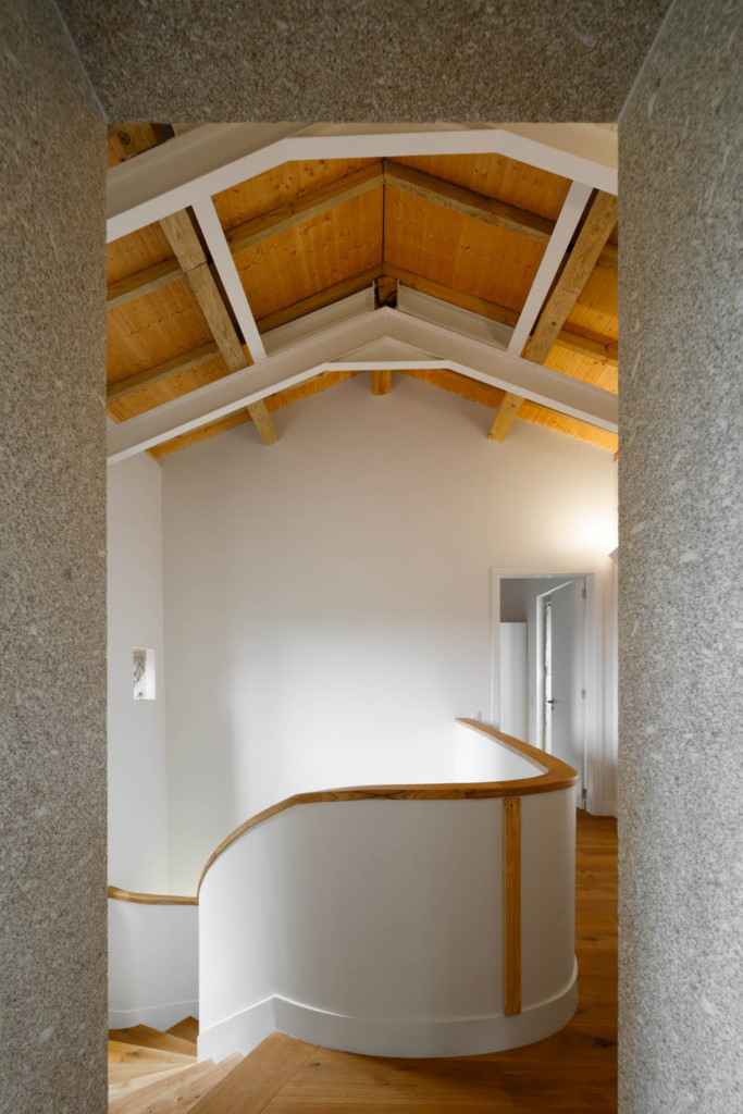 Casa da Calçada - a rehabilitation with history