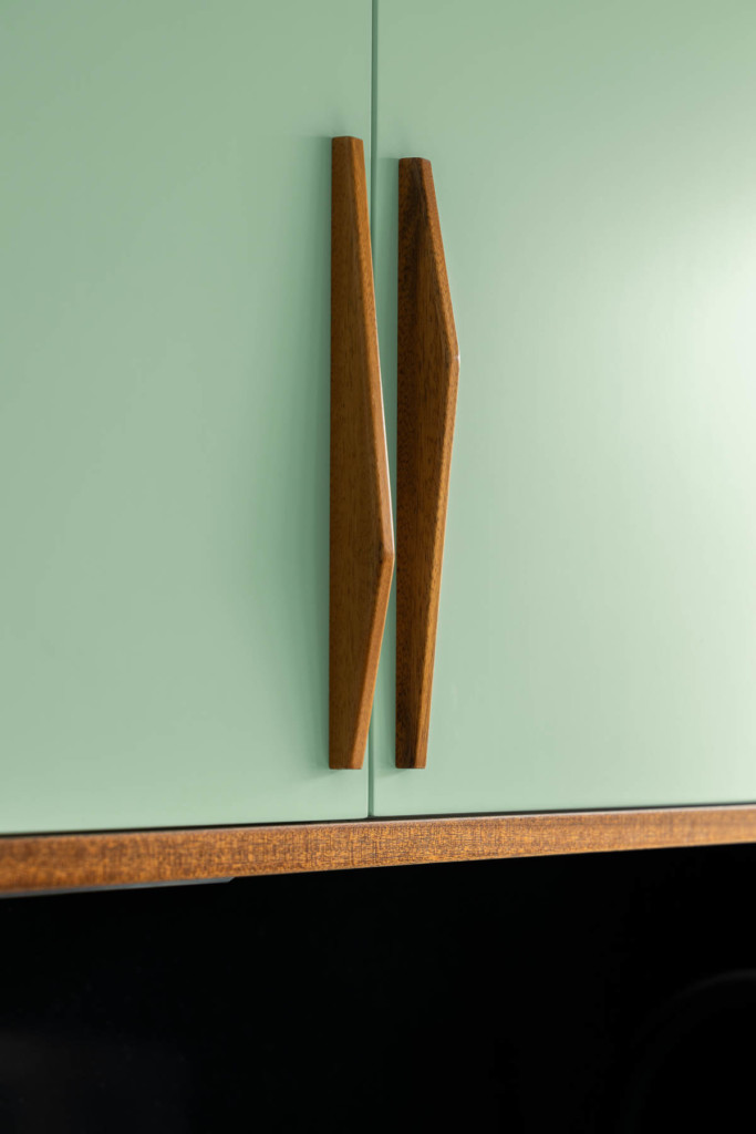 Santos Pousada Apartment by Hinterland Architecture Studio