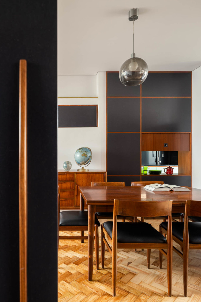 Santos Pousada Apartment by Hinterland Architecture Studio