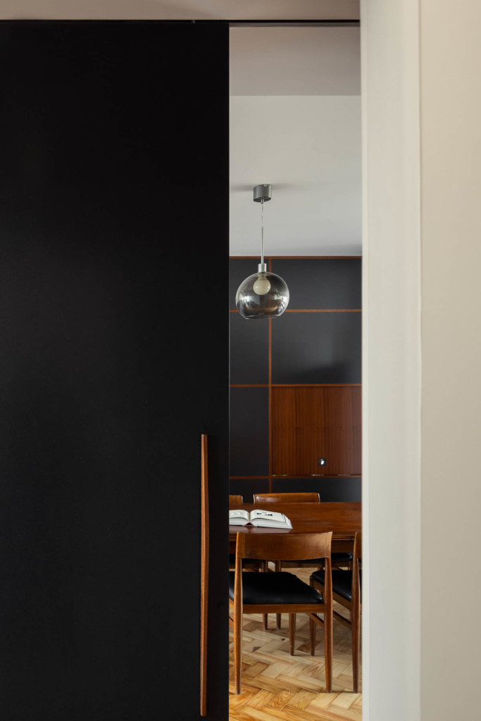 Santos Pousada Apartment by Hinterland Architecture Studio