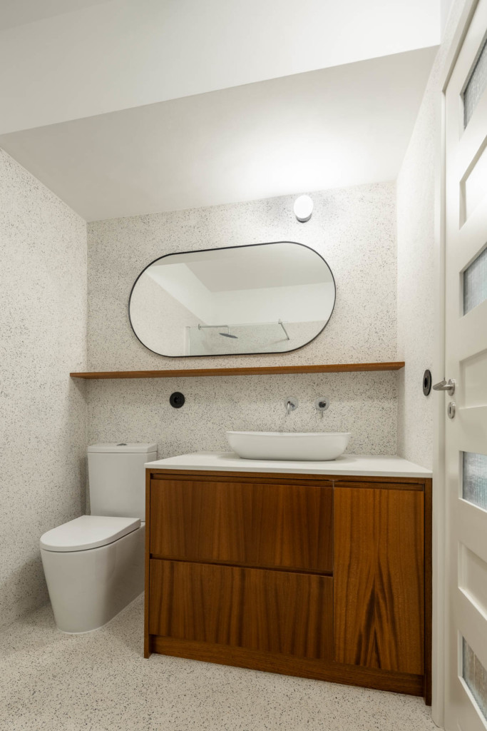 Santos Pousada Apartment by Hinterland Architecture Studio