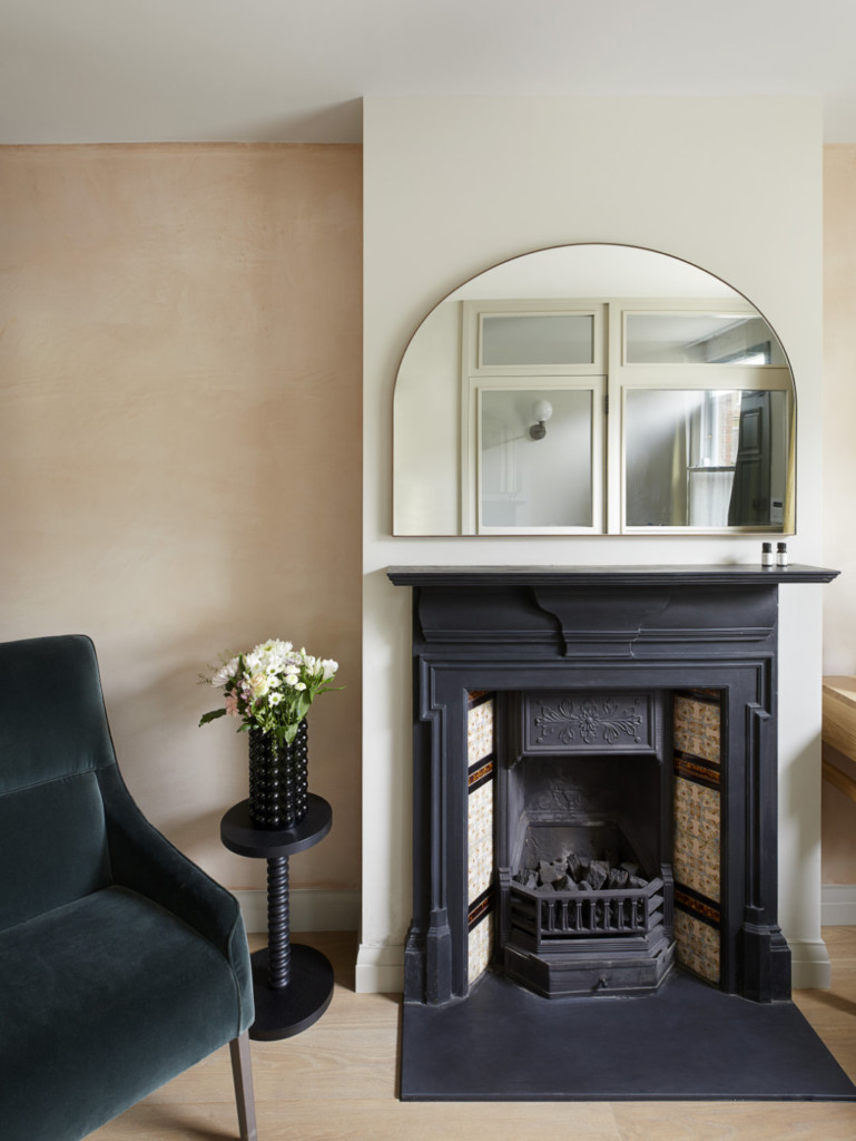 Wandsworth Cottage by Patalab Architecture