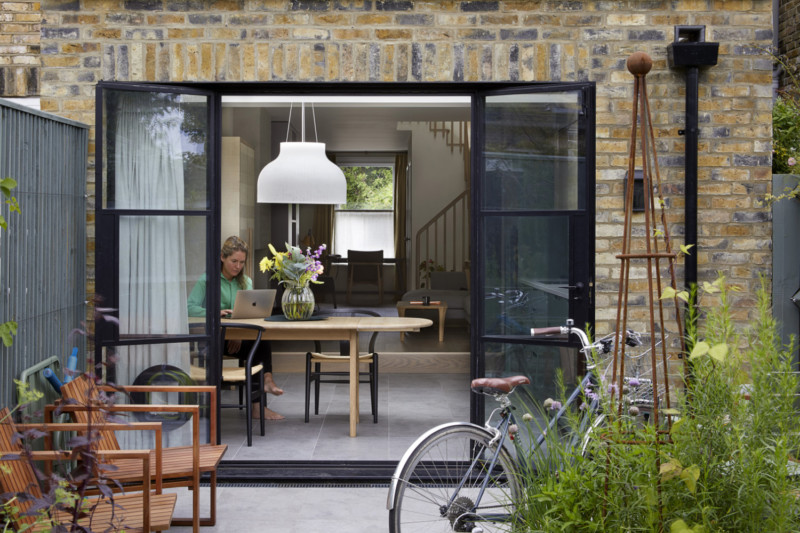 Wandsworth Cottage by Patalab Architecture