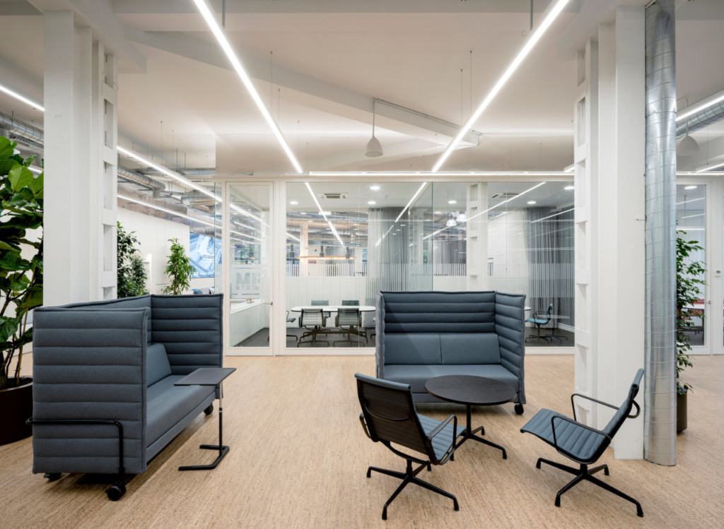 Mediabrands Headquarters by Ruiz Pardo – Nebreda