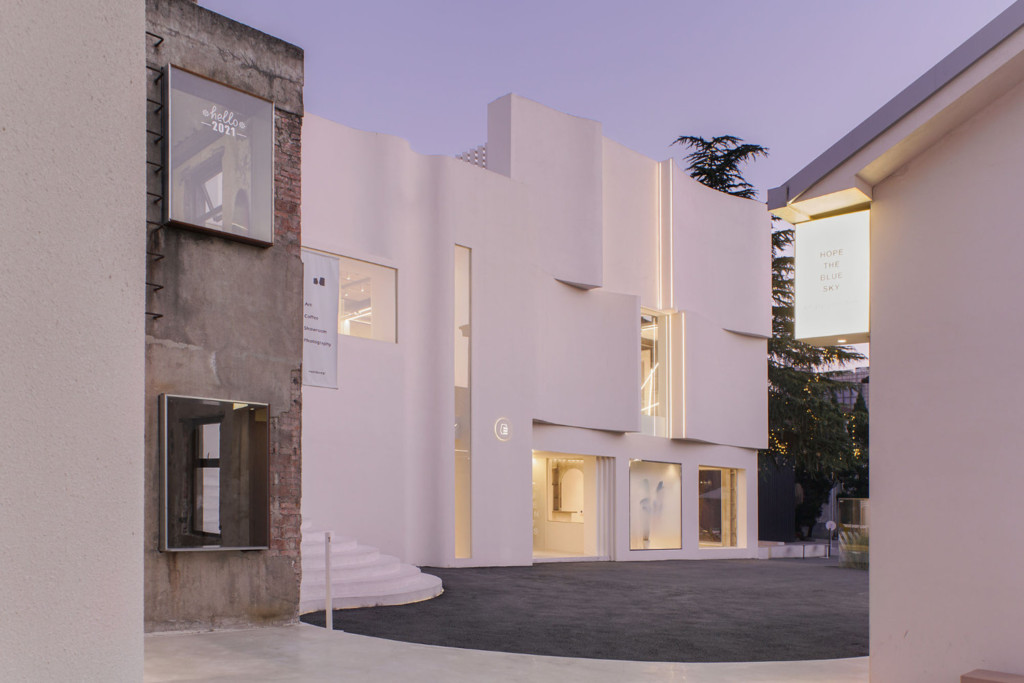 Moments Photography Base by TRI-ORANGE DESIGN