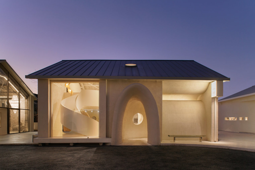 Moments Photography Base by TRI-ORANGE DESIGN