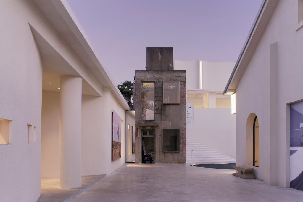 Moments Photography Base by TRI-ORANGE DESIGN