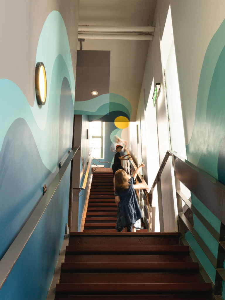 The stairway and its anamorphosis